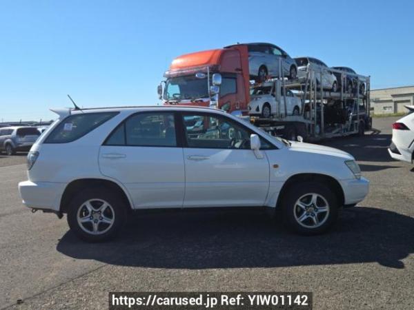 Used 2001 AT toyota harrier ACU15W Image[7]