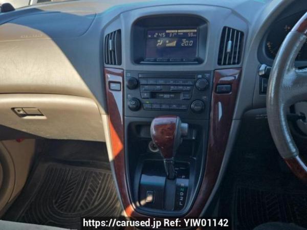Used 2001 AT toyota harrier ACU15W Image[20]