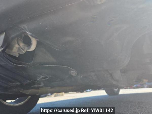 Used 2001 AT toyota harrier ACU15W Image[32]