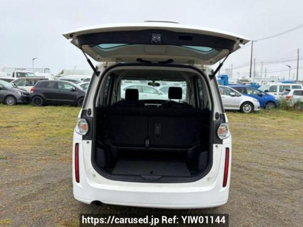 Used 2010 AT mazda biante CCEFW Image[6]