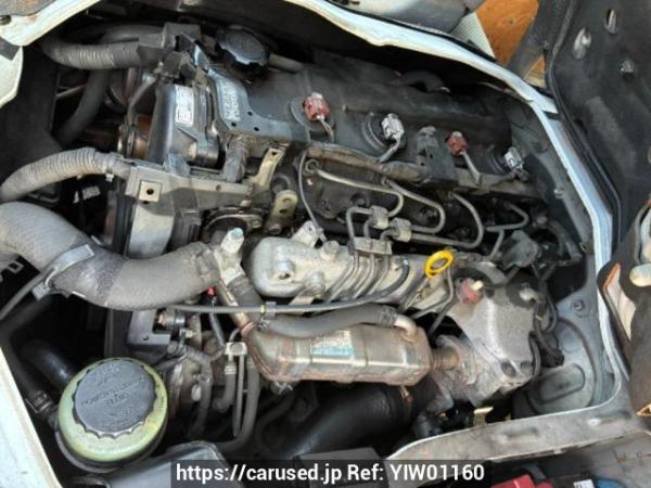 Used 2004 MT toyota hiace-van KDH205V Image[6]