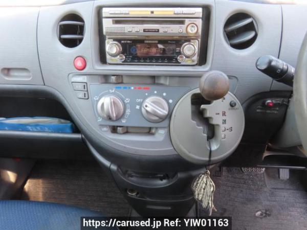 Used 2003 AT toyota sienta NCP81G Image[26]