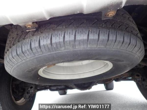 Used 2005 AT toyota hilux-surf VZN215W Image[38]