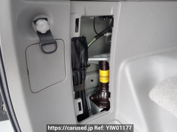 Used 2005 AT toyota hilux-surf VZN215W Image[39]