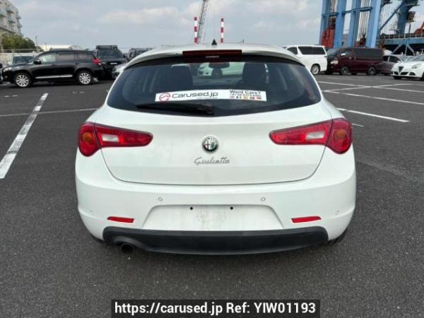 Used 2012 AT alfa-romeo giulietta 940141 Image[5]