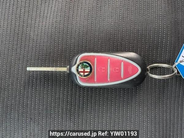 Used 2012 AT alfa-romeo giulietta 940141 Image[28]