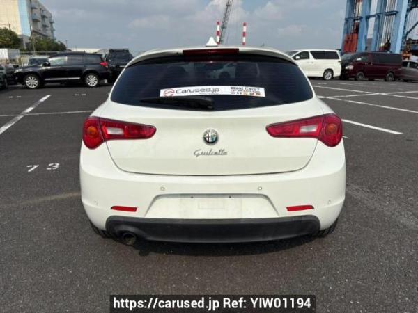 Used 2013 AT alfa-romeo giulietta 940141 Image[5]