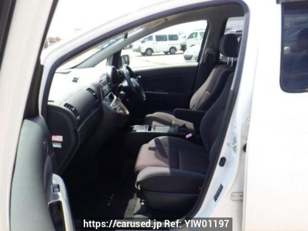 Used 2005 AT toyota wish ZNE10G Image[12]