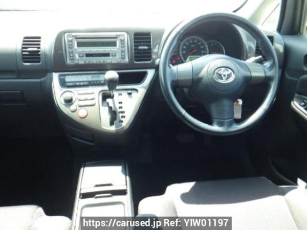 Used 2005 AT toyota wish ZNE10G Image[19]