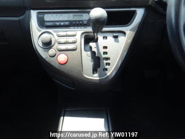 Used 2005 AT toyota wish ZNE10G Image[21]