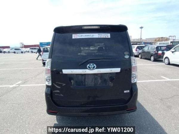 Used 2009 AT toyota voxy ZRR70W Image[5]