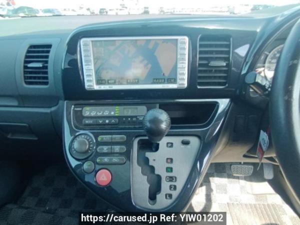 Used 2005 AT toyota wish ZNE10G Image[20]