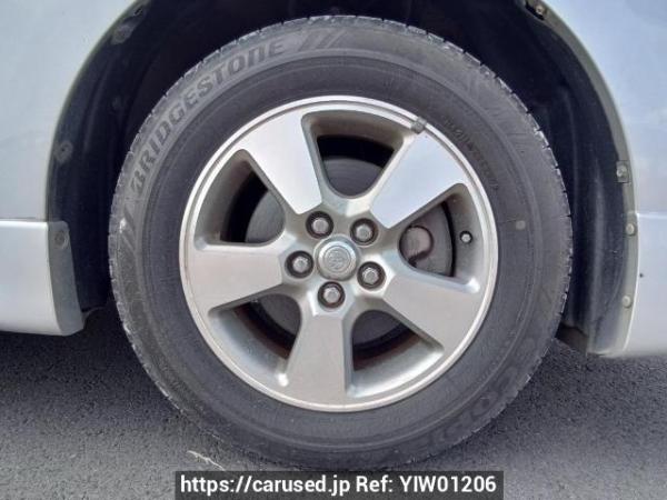 Used 2004 AT toyota wish ZNE10G Image[27]