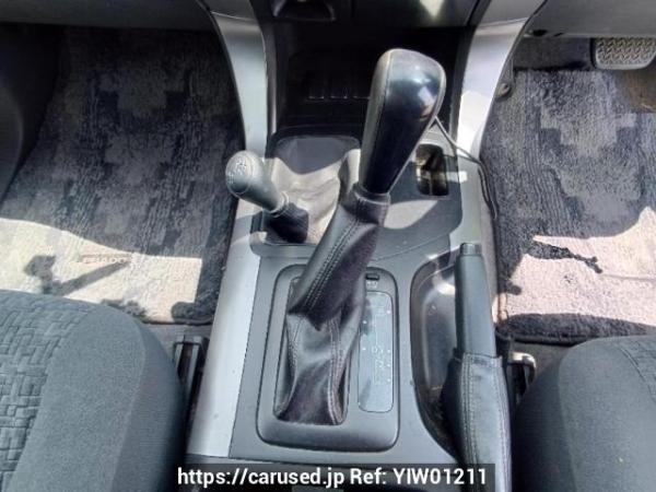 Used 2003 AT toyota land-cruiser-prado RZJ120W Image[23]