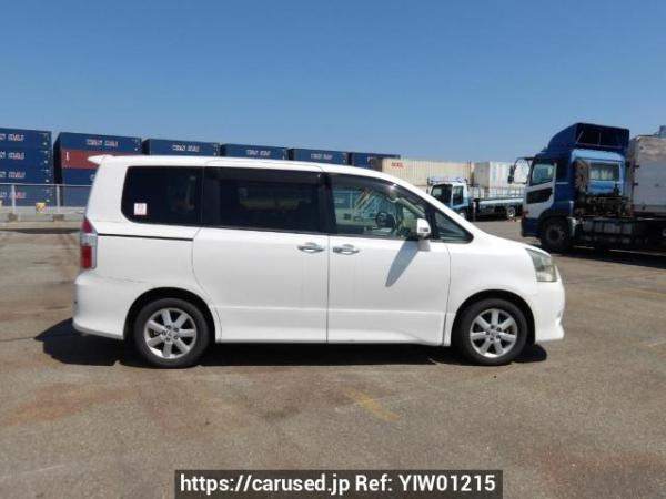 Used 2009 AT toyota noah ZRR70W Image[7]