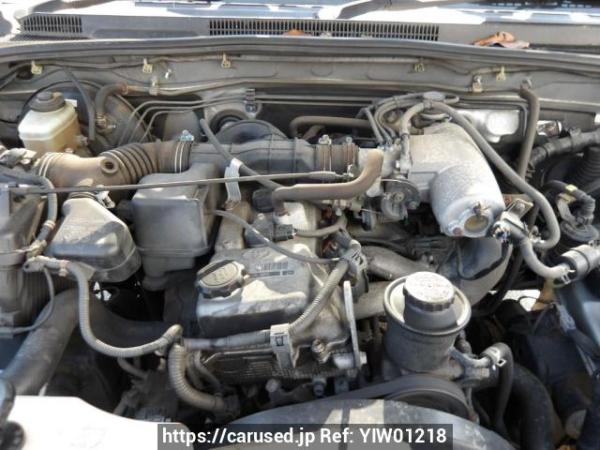 Used 2003 AT toyota hilux-surf RZN210W Image[9]