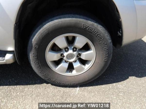 Used 2003 AT toyota hilux-surf RZN210W Image[27]