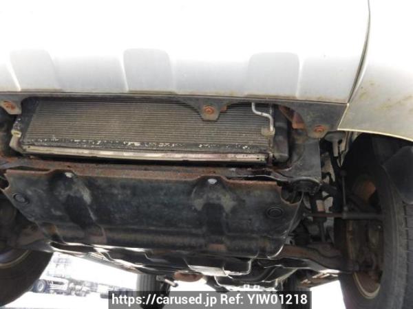 Used 2003 AT toyota hilux-surf RZN210W Image[32]