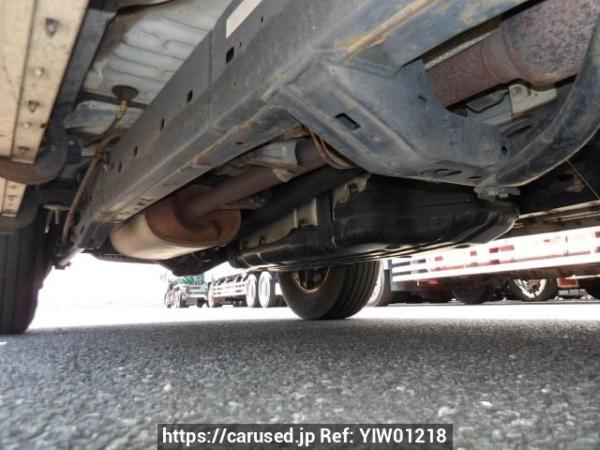 Used 2003 AT toyota hilux-surf RZN210W Image[33]