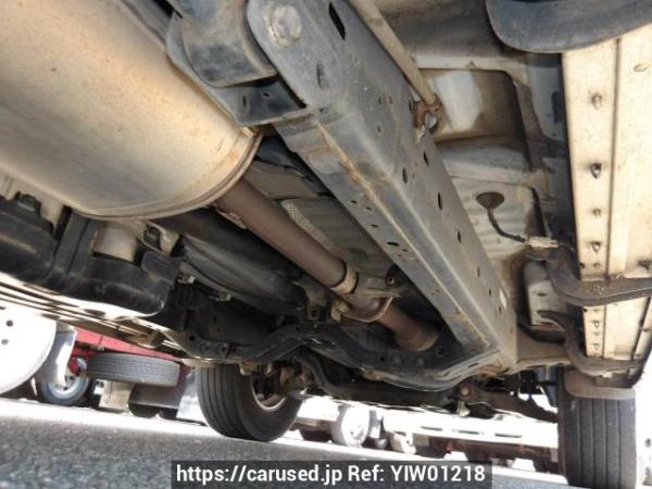 Used 2003 AT toyota hilux-surf RZN210W Image[36]