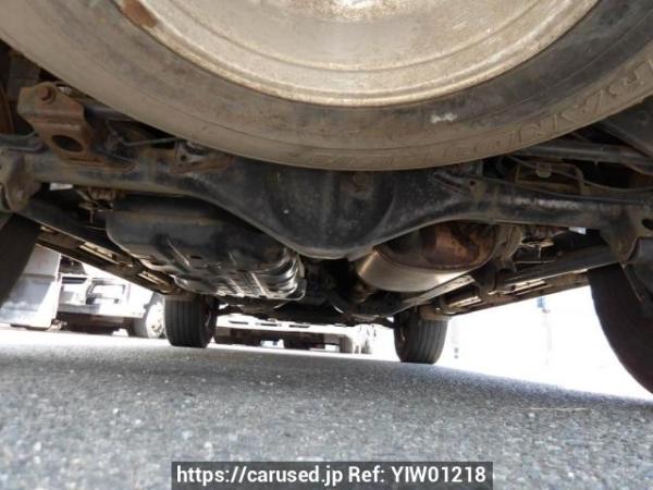 Used 2003 AT toyota hilux-surf RZN210W Image[39]