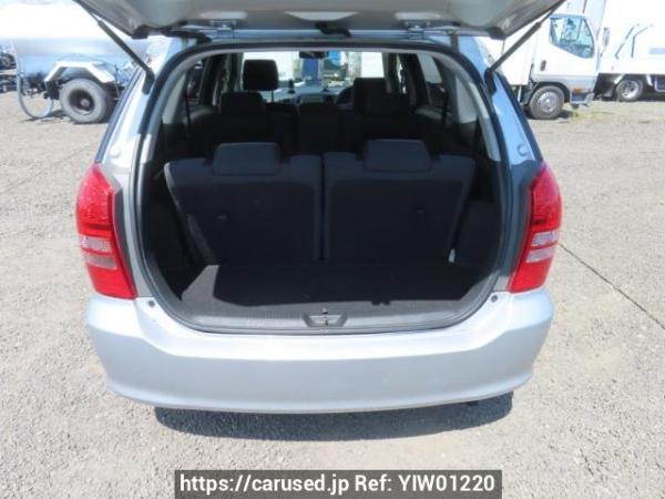 Used 2005 AT toyota wish ZNE10G Image[8]