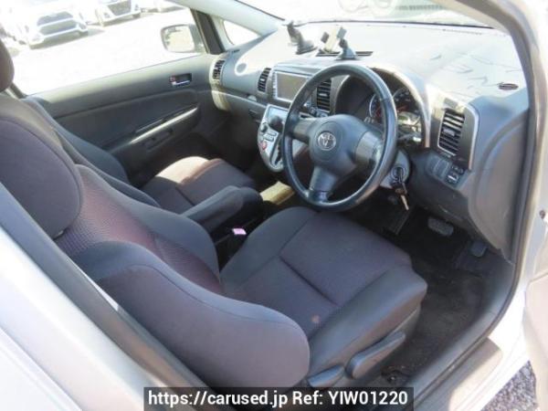 Used 2005 AT toyota wish ZNE10G Image[13]