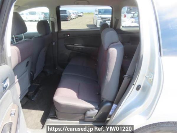 Used 2005 AT toyota wish ZNE10G Image[18]