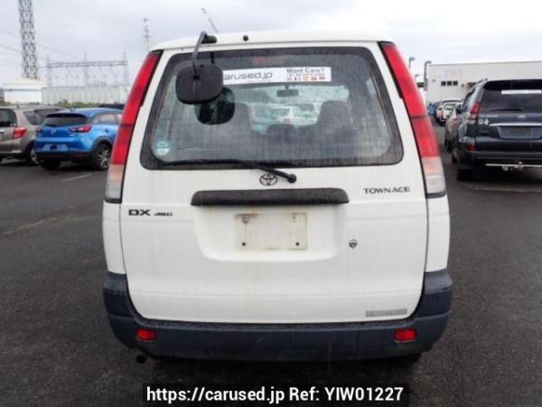 Used 2005 AT toyota townace-van KR52V Image[5]