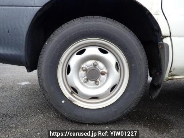 Used 2005 AT toyota townace-van KR52V Image[22]