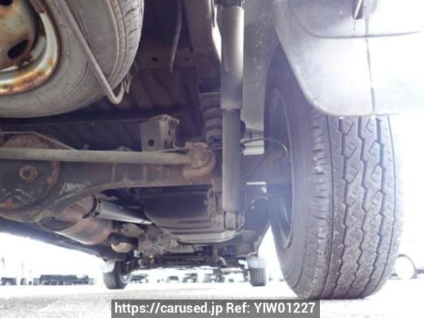 Used 2005 AT toyota townace-van KR52V Image[28]