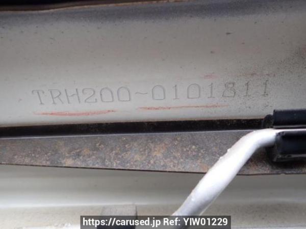Used 2009 AT toyota regiusace-van TRH200K Image[11]