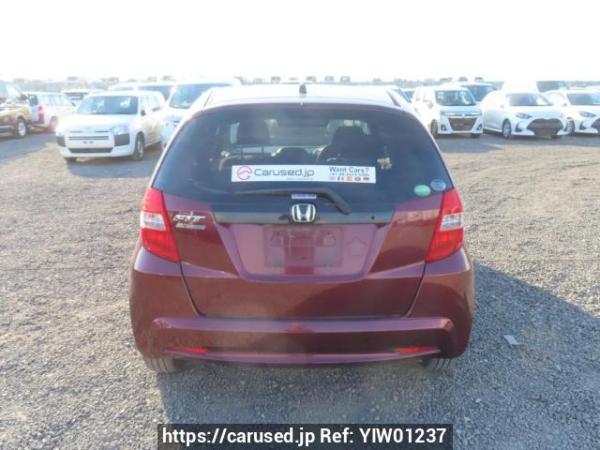 Used 2012 AT honda fit GE6 Image[5]