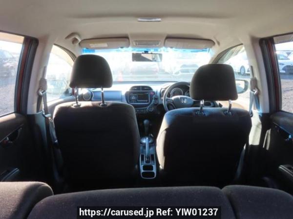 Used 2012 AT honda fit GE6 Image[9]