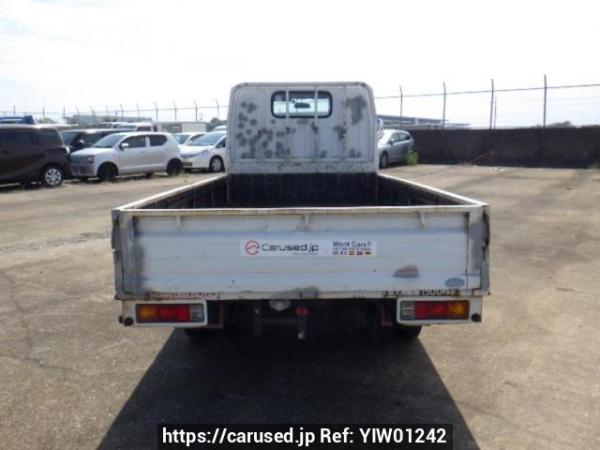 Used 2005 MT mitsubishi canter-guts FB700B Image[5]