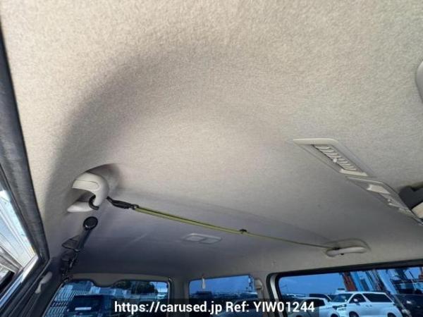 Used 2006 AT toyota regiusace-van KDH205V Image[18]