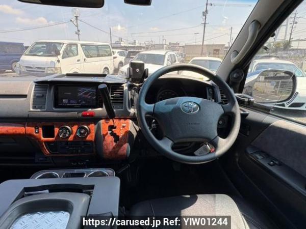Used 2006 AT toyota regiusace-van KDH205V Image[21]
