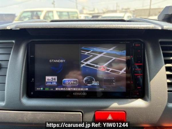 Used 2006 AT toyota regiusace-van KDH205V Image[25]