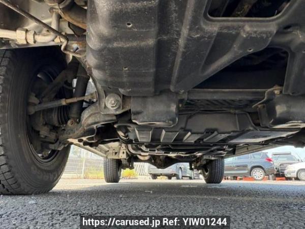 Used 2006 AT toyota regiusace-van KDH205V Image[36]