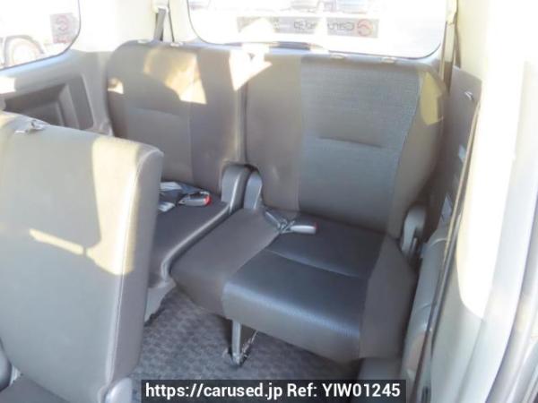 Used 2009 AT toyota voxy ZRR70W Image[21]