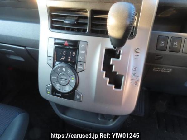 Used 2009 AT toyota voxy ZRR70W Image[28]