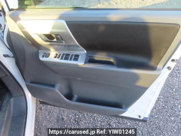 Used 2009 AT toyota voxy ZRR70W Image[35]