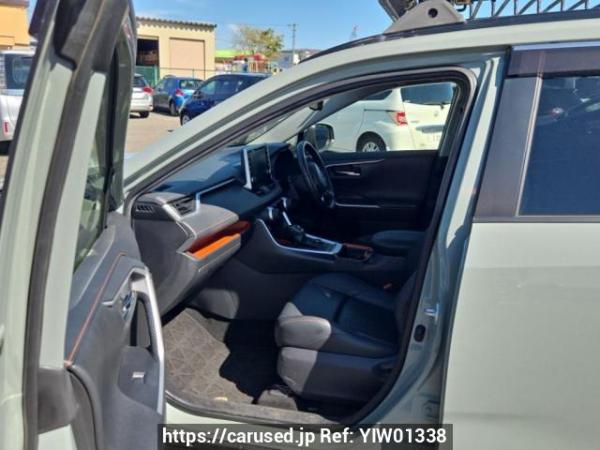 Used 2020 AT toyota rav4 MXAA54 Image[17]