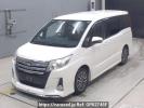 Toyota Noah ZRR80W