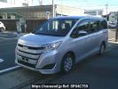 Toyota Noah ZRR80G