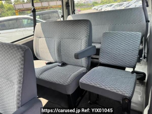 Used 2002 AT toyota hiace-wagon RZH111G Image[13]