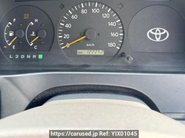 Used 2002 AT toyota hiace-wagon RZH111G Image[16]