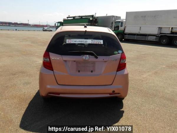 Used 2013 AT honda fit GE6 Image[5]