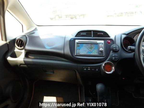 Used 2013 AT honda fit GE6 Image[18]