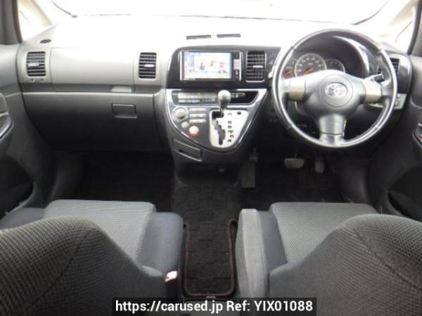 Used 2003 AT toyota wish ZNE10G Image[17]